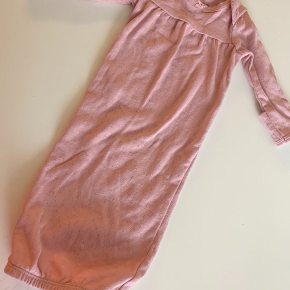 NWOT! 2 Pack Carter's Preemie Sleep Gowns - Picture 5 of 8